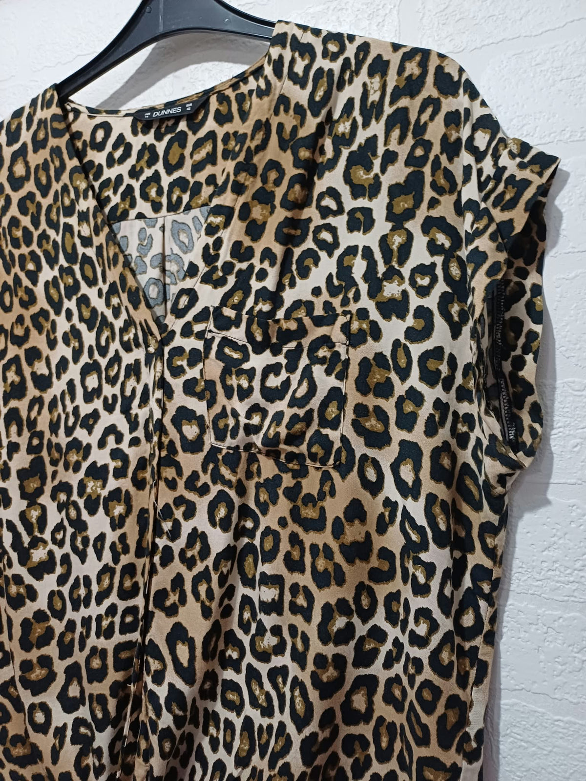 Women's Top Dunnes Brown Black Leopard Print Tie Front Short Sleeve Size 14 Very Good Condition