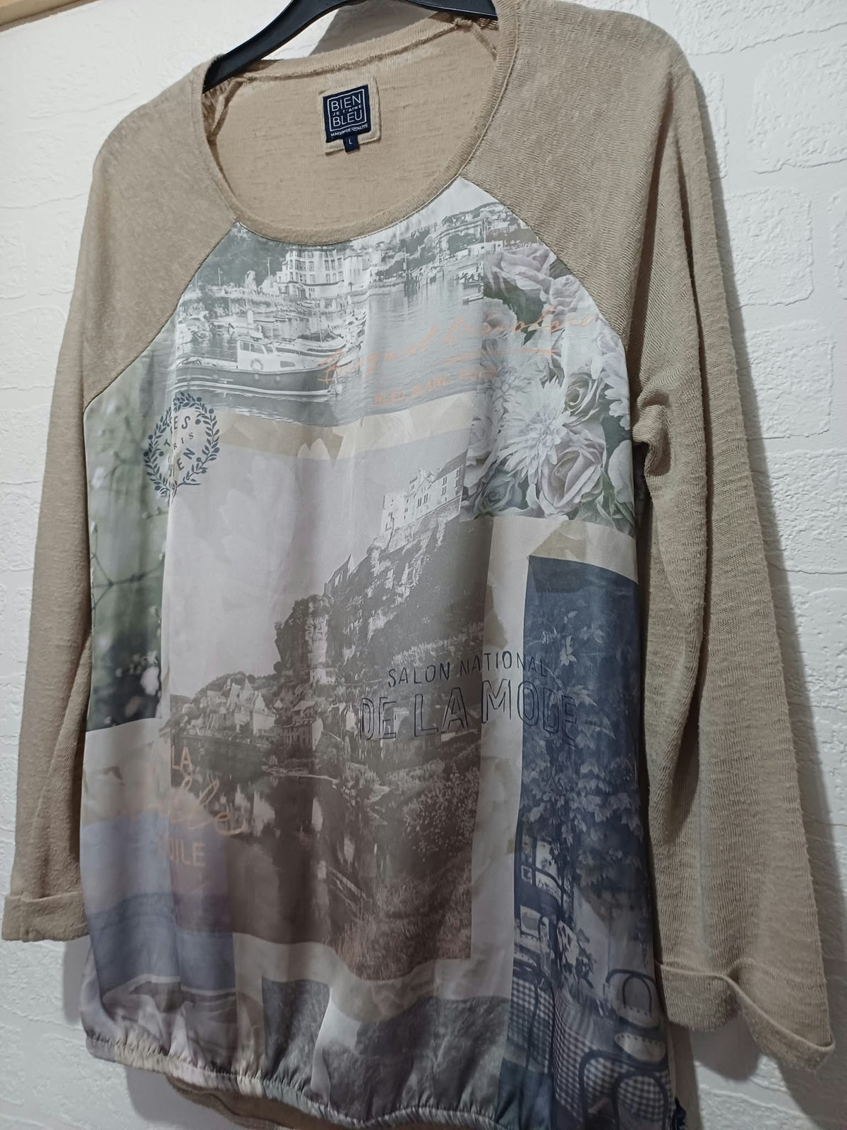 Women's Top Bien Bleu Beige Scenic Collage Print Long Sleeve Size L Very Good Condition