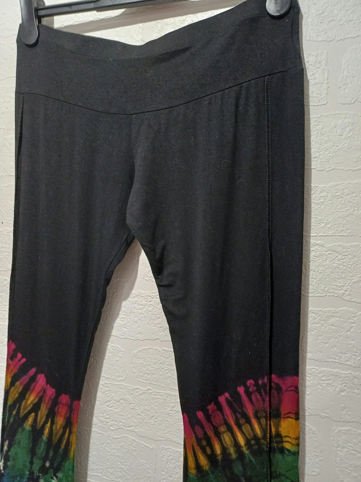 Women's Leggings Funky Threads Black Rainbow Tie Dye Ruffle Flare Estimated UK 12 Very Good Condition