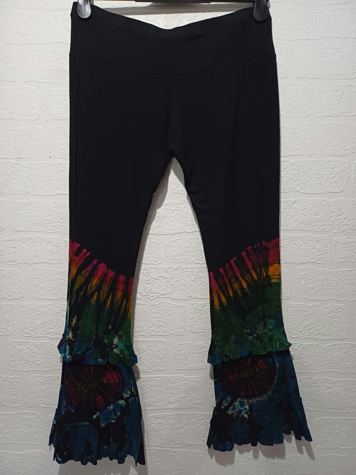 Women's Leggings Funky Threads Black Rainbow Tie Dye Ruffle Flare Estimated UK 12 Very Good Condition