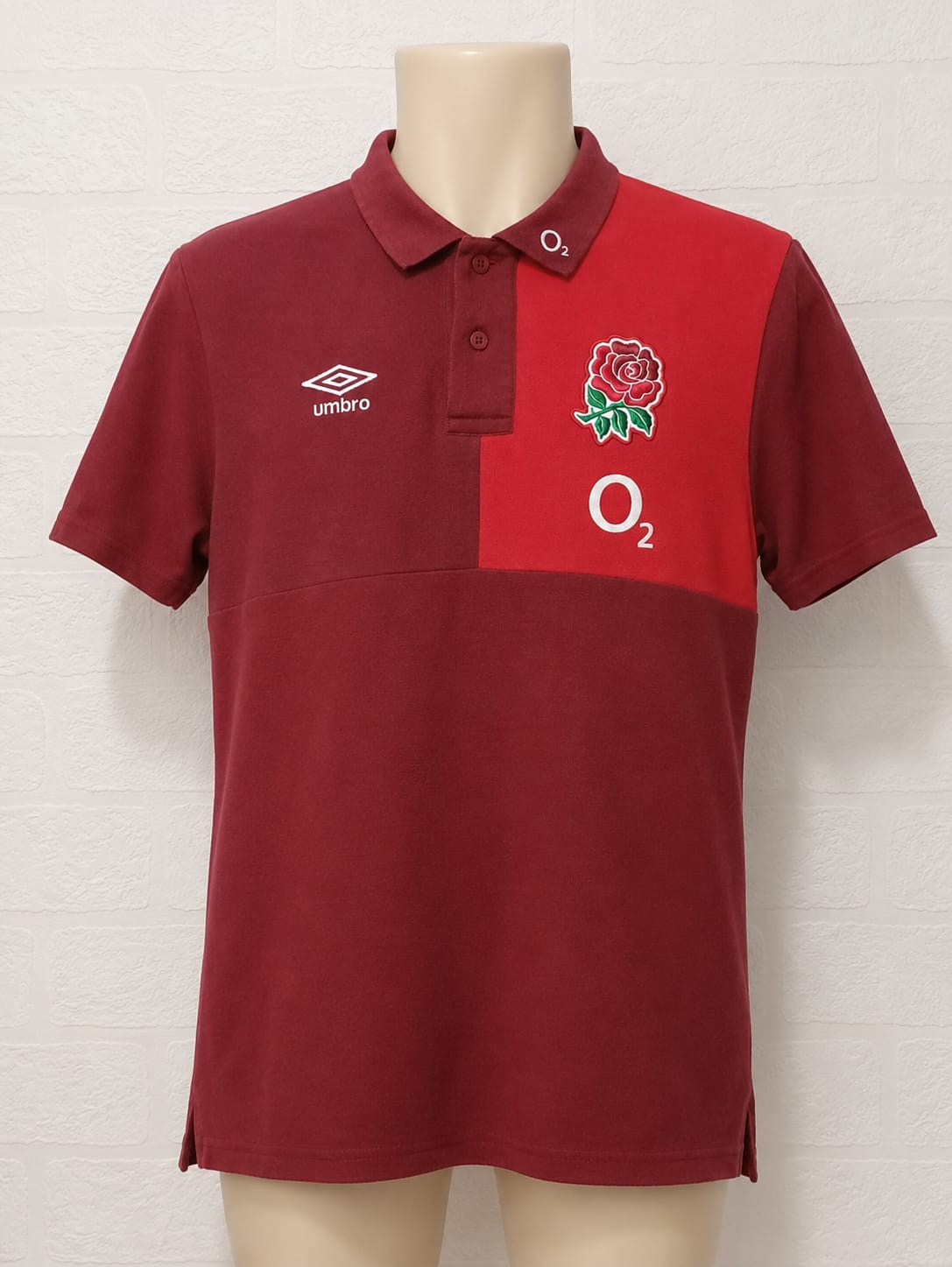 Men's Rugby Polo Shirt Umbro England Burgundy & Red Short Sleeve Large Approx. 21" PTP - Good Condition