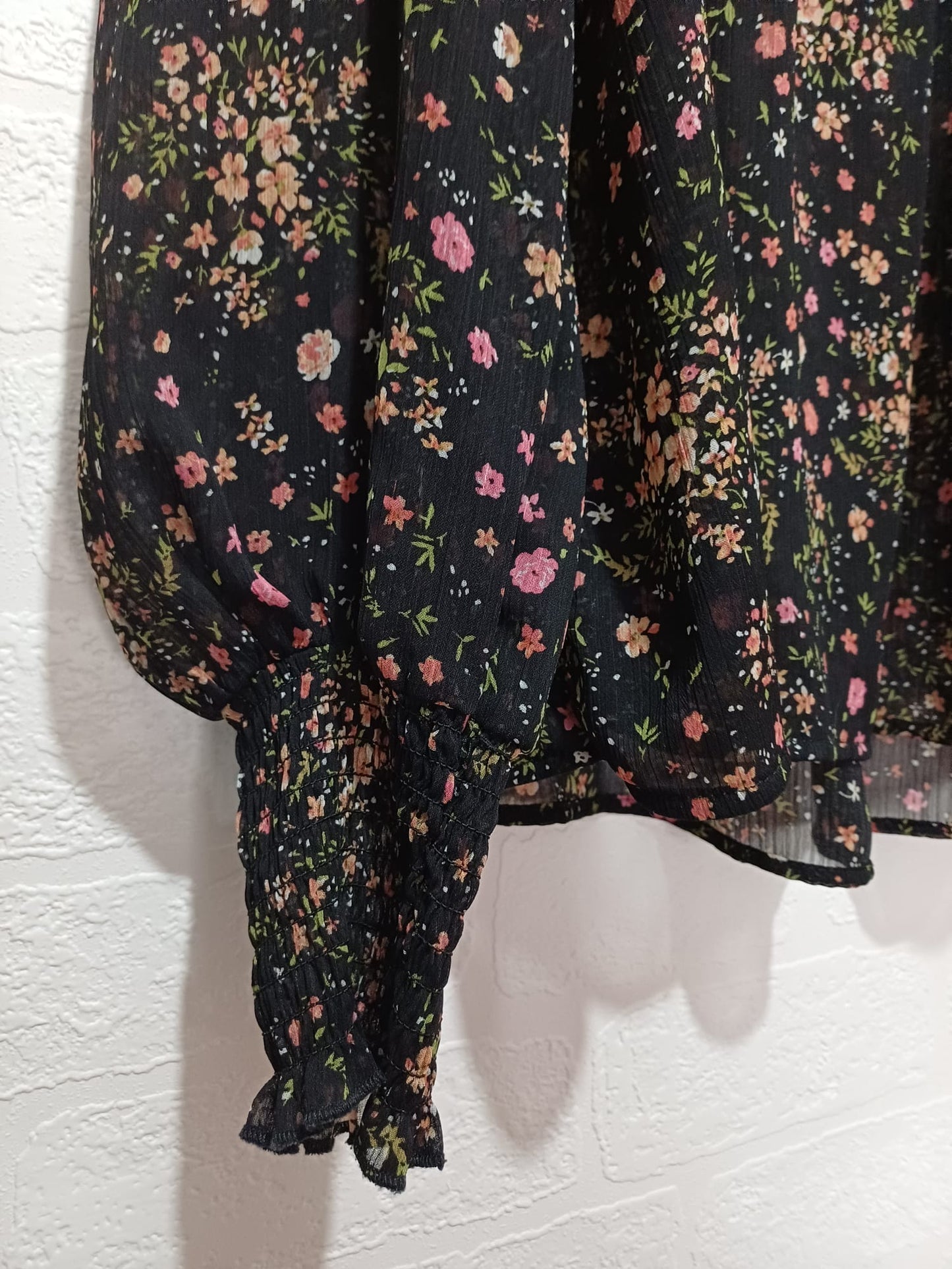Women's Blouse New Look Black Pink Orange Floral Frill High Neck Sheer Long Sleeve Size 14 Approx. 21" PTP - Very Good Condition
