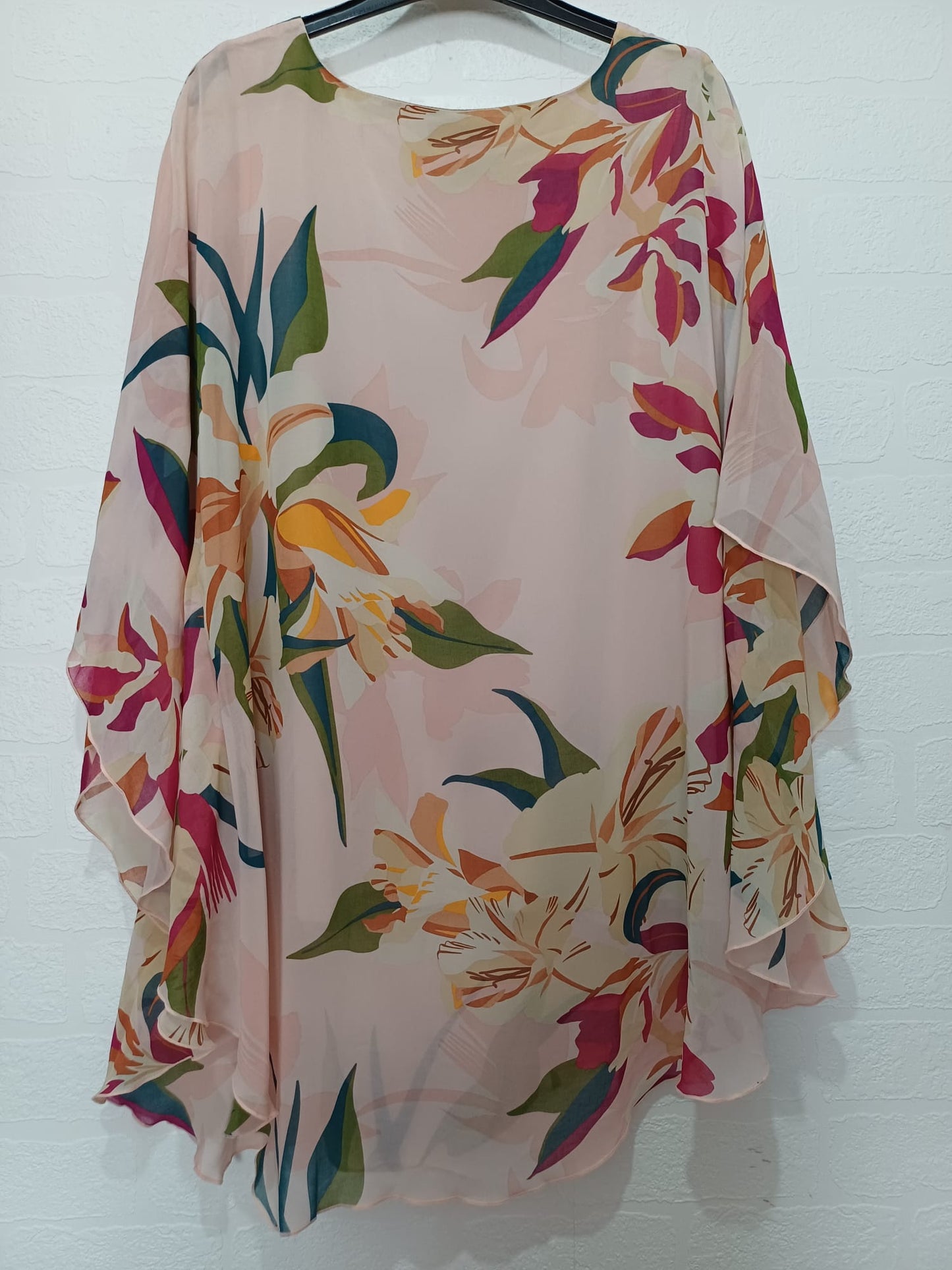 Women's Chiffon Overlay Top Soon Pink Floral Float Round Neckline Size 16 - Good Condition
