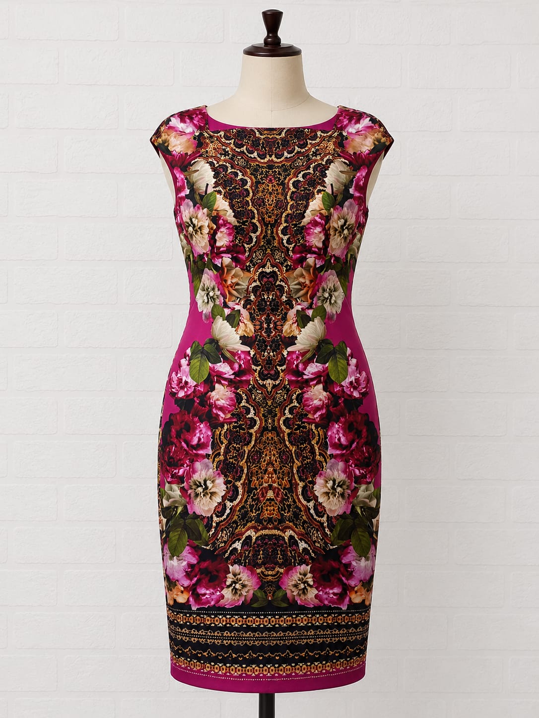 Women's Bodycon Midi Dress Star by Julien Macdonald Pink Floral Size 12 - Very Good Condition