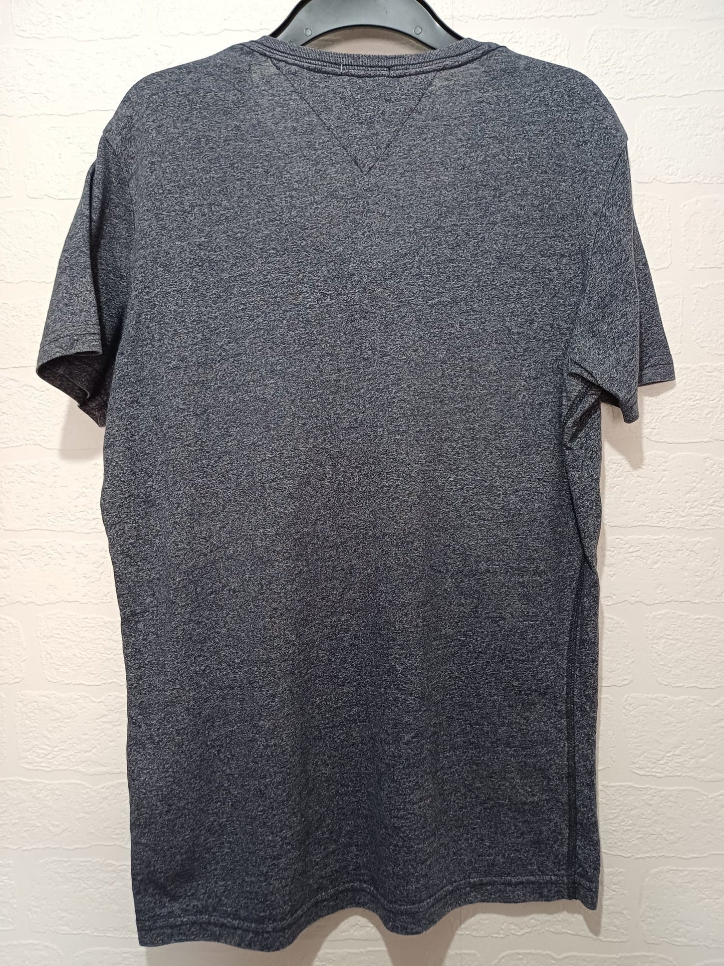 Men's T-Shirt Tommy Hilfiger Denim Blue Grey Size M Approx. 20" PTP - Very Good Condition