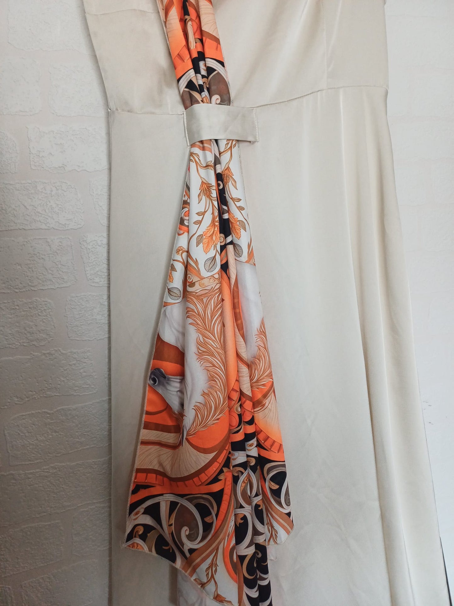 Women's Maxi Dress SHEIN Petite Cream/White Orange Scarf Horse Print Sleeveless Petite Size L Approx. 19" PTP - Very Good Condition