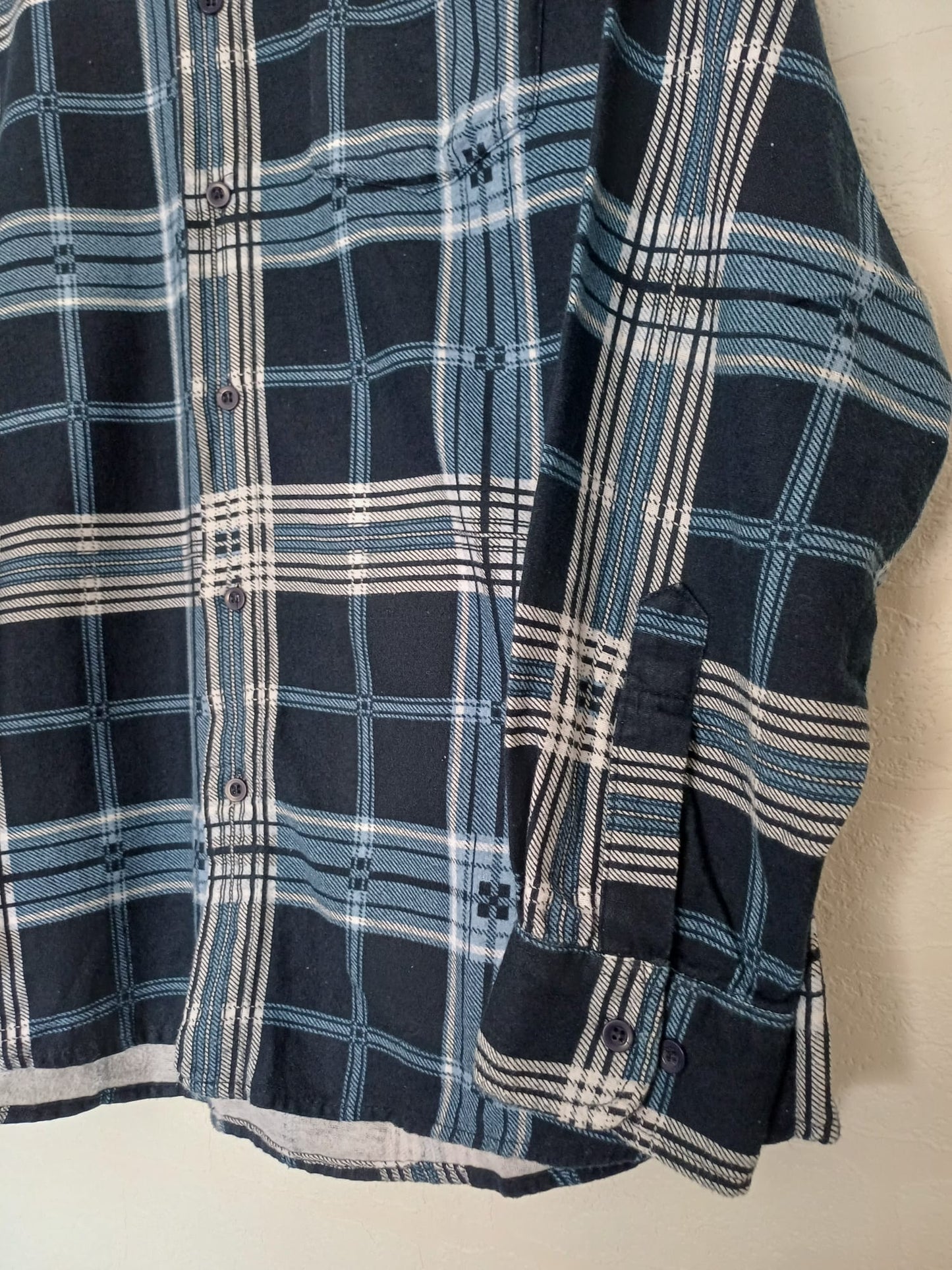 Men's Flannel Shirt Country Club Blue/White Check Button Front Size XL Approx. 23.5" PTP - Great Condition