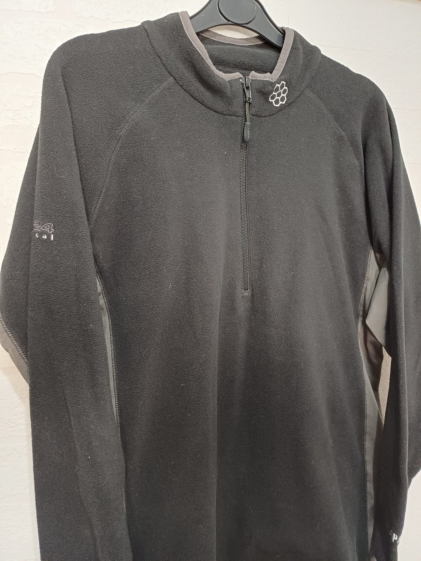 Women's Fleece Tog 24 Polartec Black Grey 1/4 Zip Size 12-14 Approx. 21" PTP - Good Condition