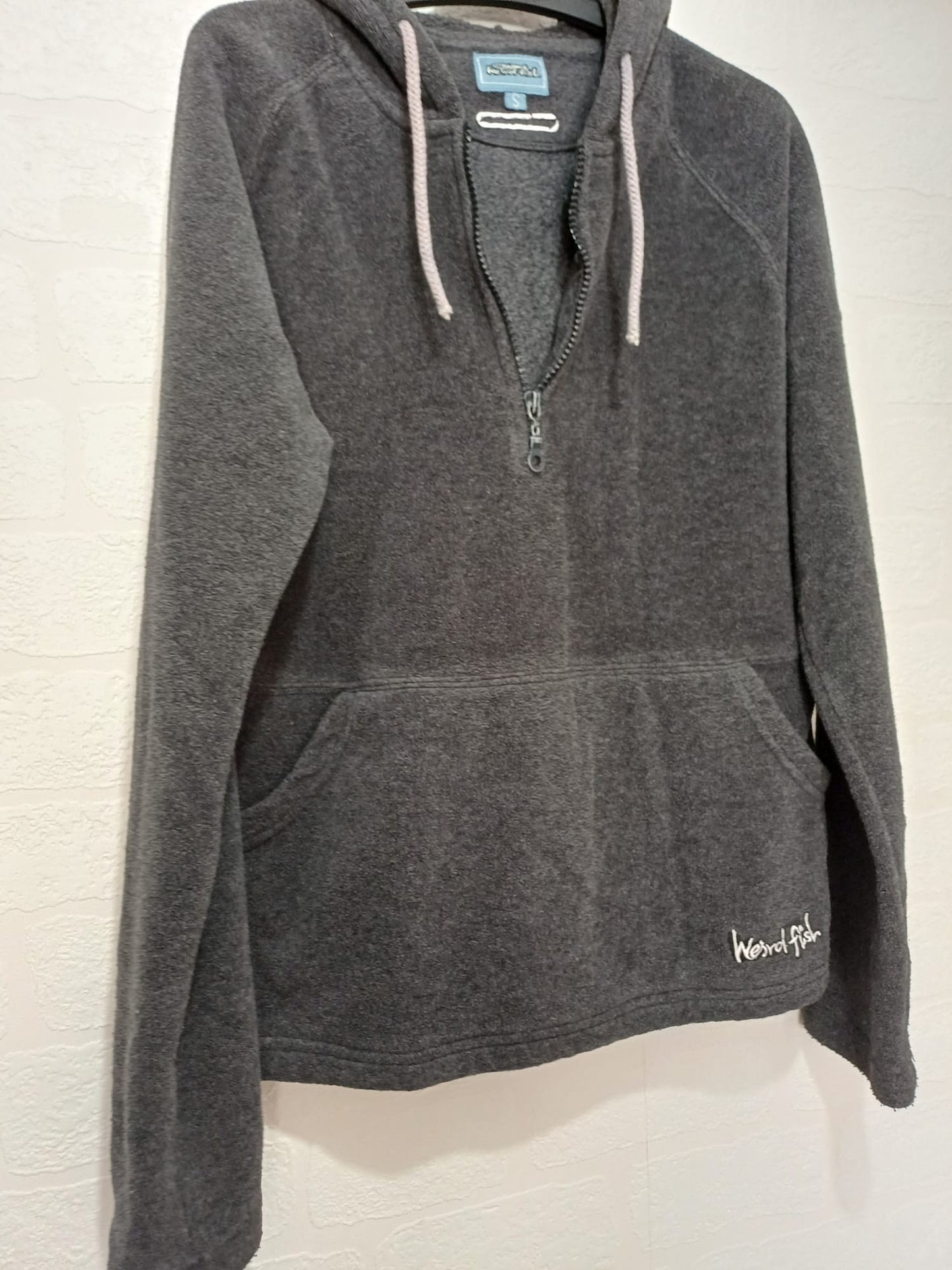Women's Fleece Hoodie Weird Fish Grey 1/4 Zip Small Approx. 19.5" PTP - Good Condition