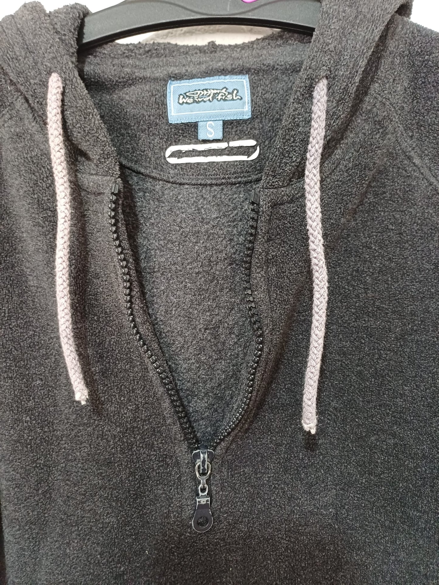 Women's Fleece Hoodie Weird Fish Grey 1/4 Zip Small Approx. 19.5" PTP - Good Condition
