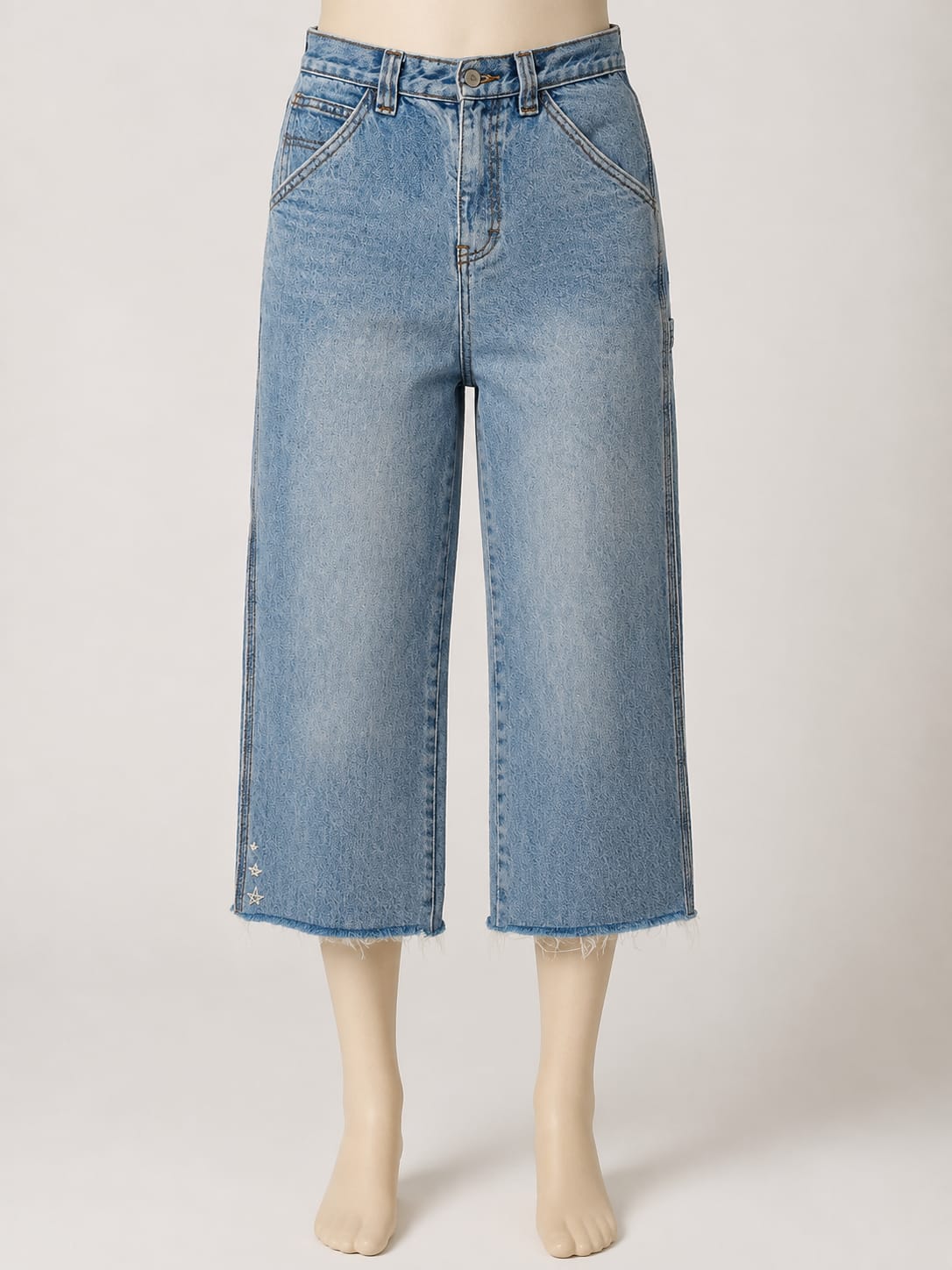 Women's Jeans J.Galt Shanghai Blue Denim Cropped Wide Leg Carpenter Style Embroidered Star Raw Hem Size S/W28 - Good Condition