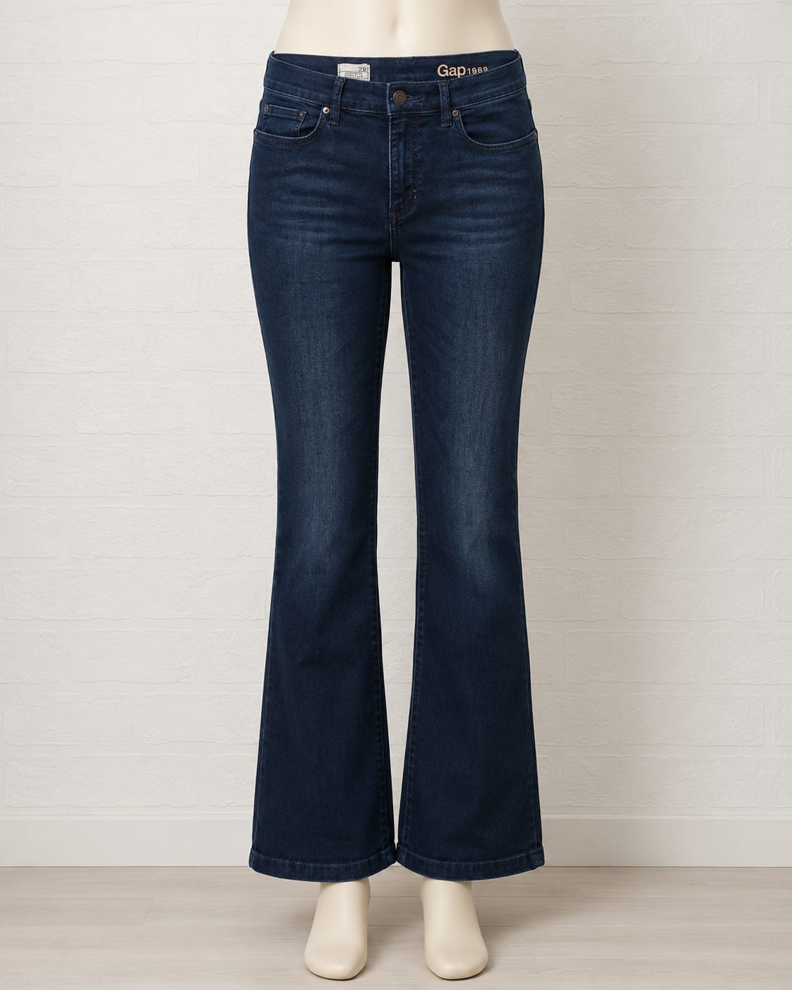 Women's Jeans GAP Navy Blue Regular Ankle Size 28 Approx. 8.5" Ankle Hem - Great Condition
