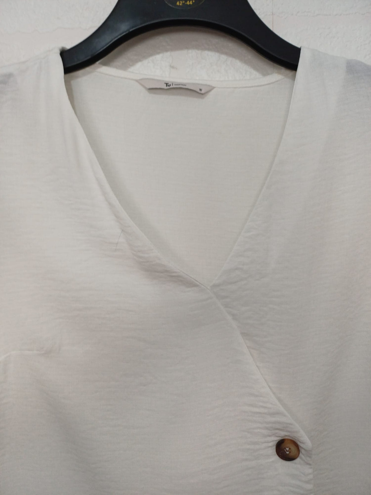 Women's Blouse Tu Clothing Ivory Faux-Wrap V-Neck Asymmetric UK 10 Very Good