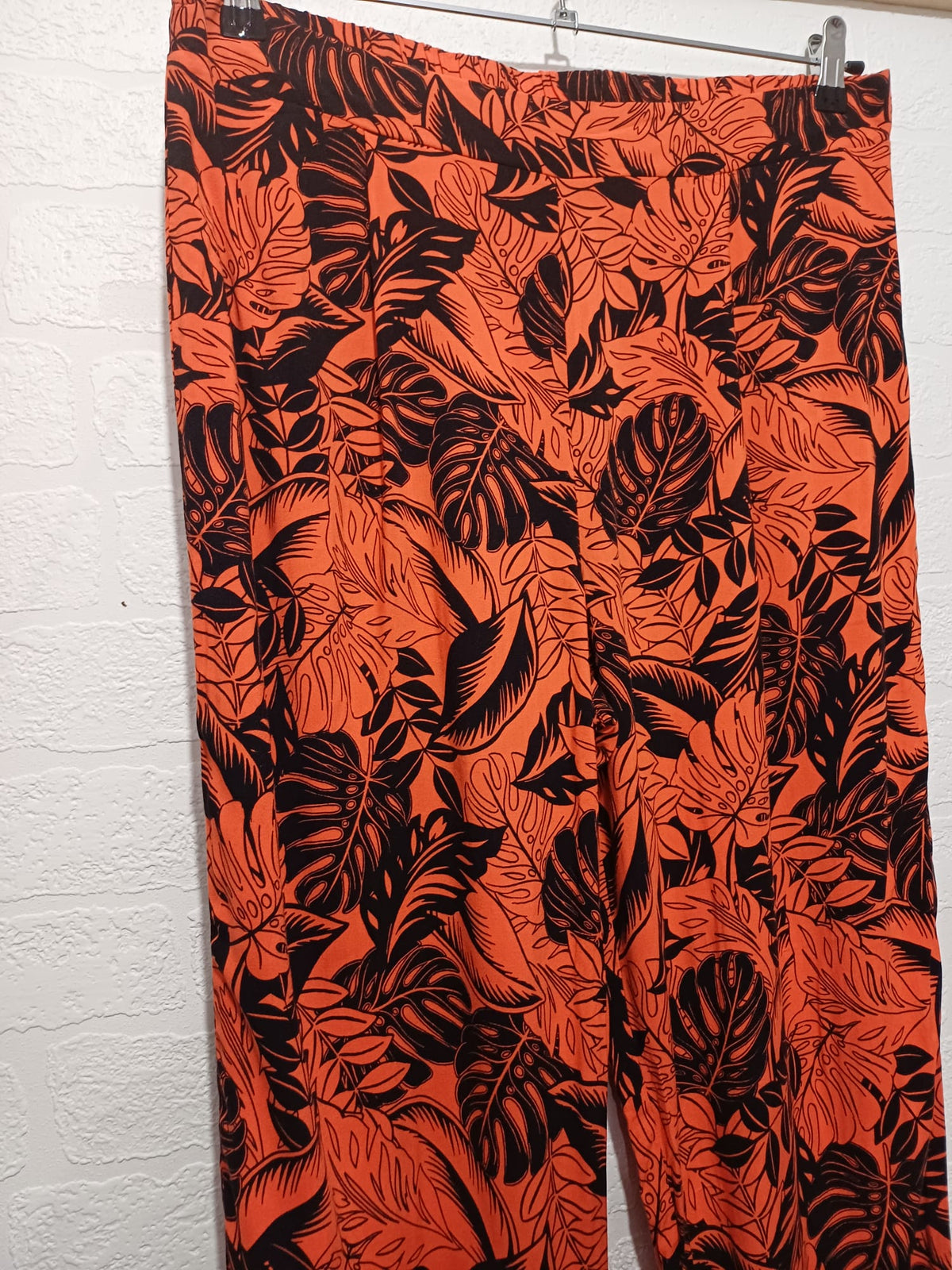 Women's Trousers George Orange Black Tropical Palm Leaf Print Wide Leg Plus Size UK 18 Very Good Condition