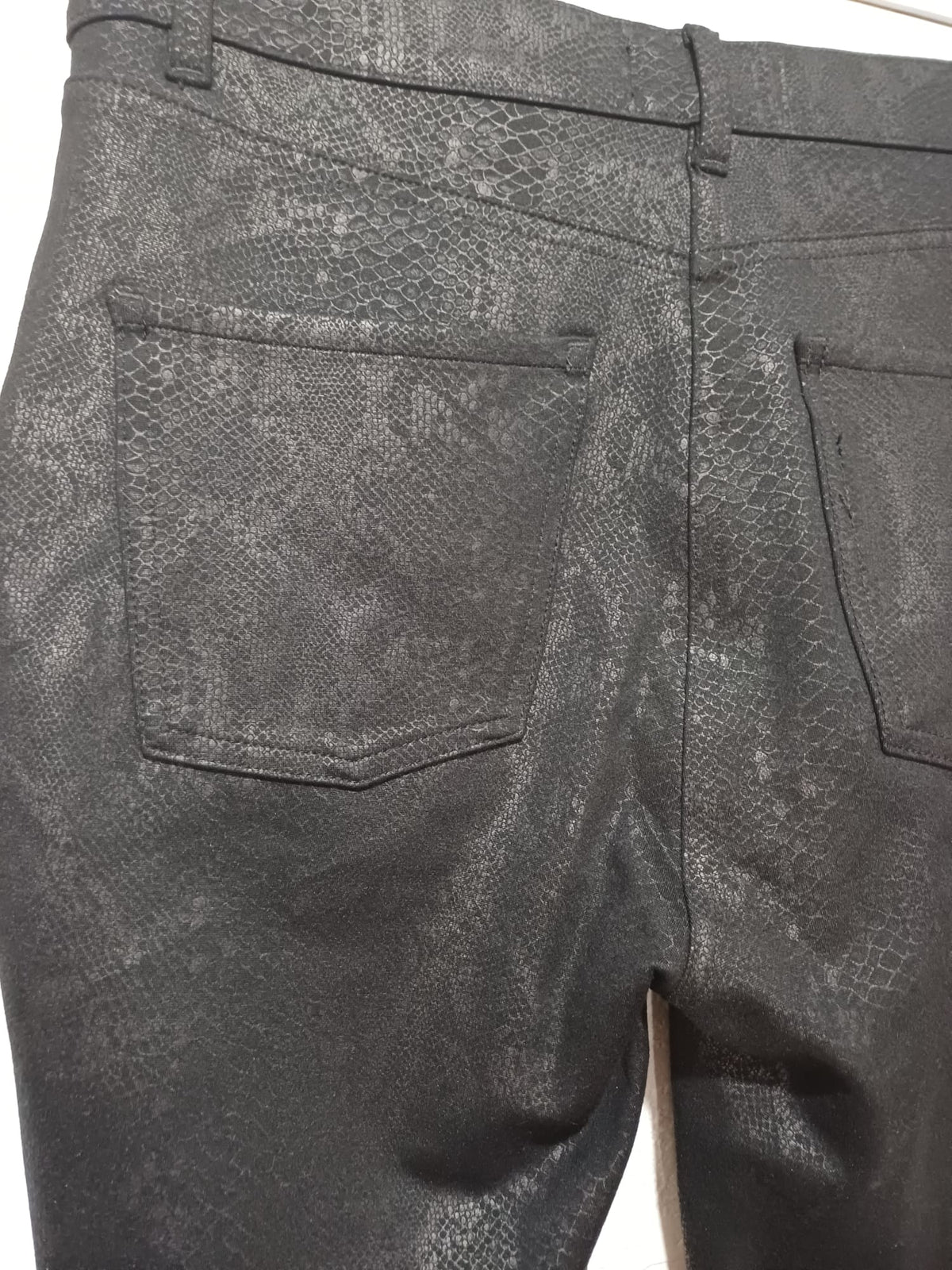Women's Trousers Next Black Snakeskin Print Coated Skinny UK 10 Regular Very Good Condition