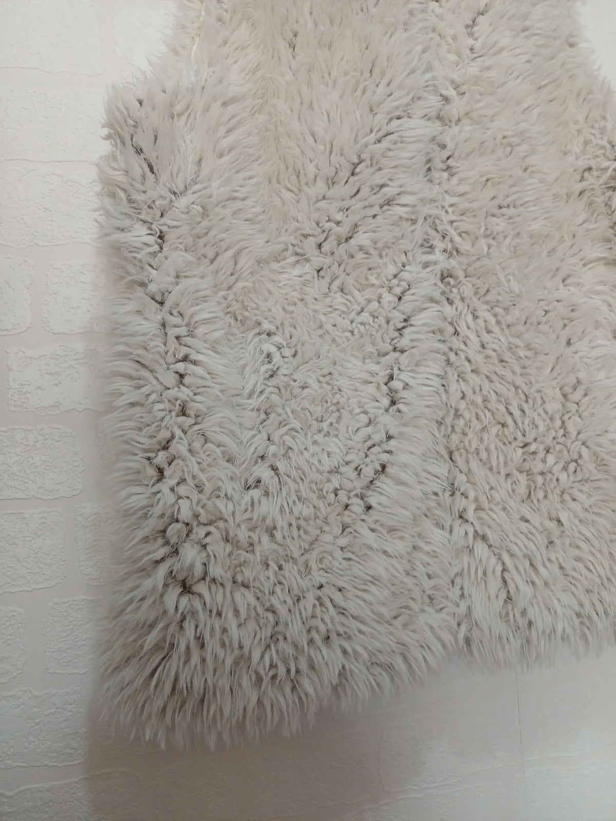Women's Gilet Roman Originals Off-White Faux Fur Sleeveless Size 14 Very Good Condition