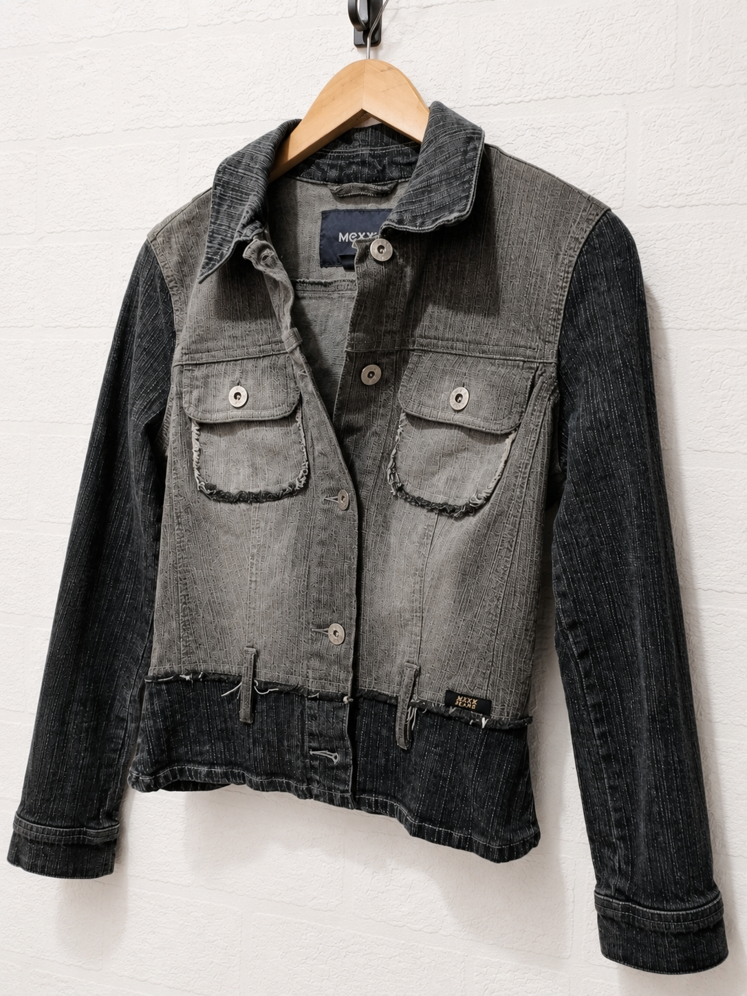 Mexx Grey Contrast Panels Cropped Denim Jacket Size 8 18" PTP - Very Good Condition